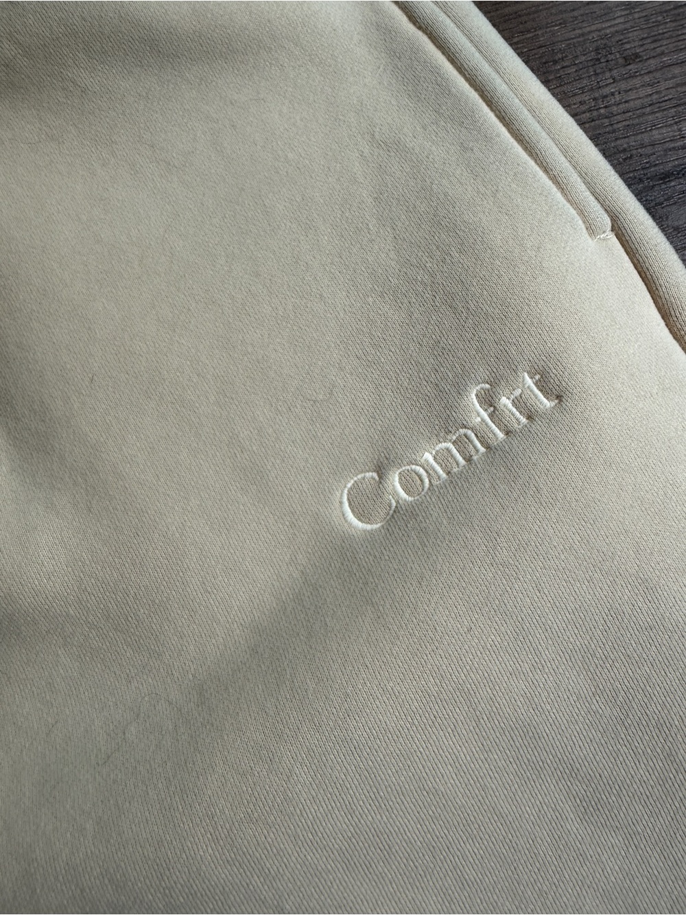 Comfrt Signature Sweats in Bone - Picture 4 of 6